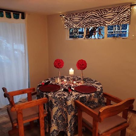 Burnham Road Suite Guest House 불라와요 외부 사진