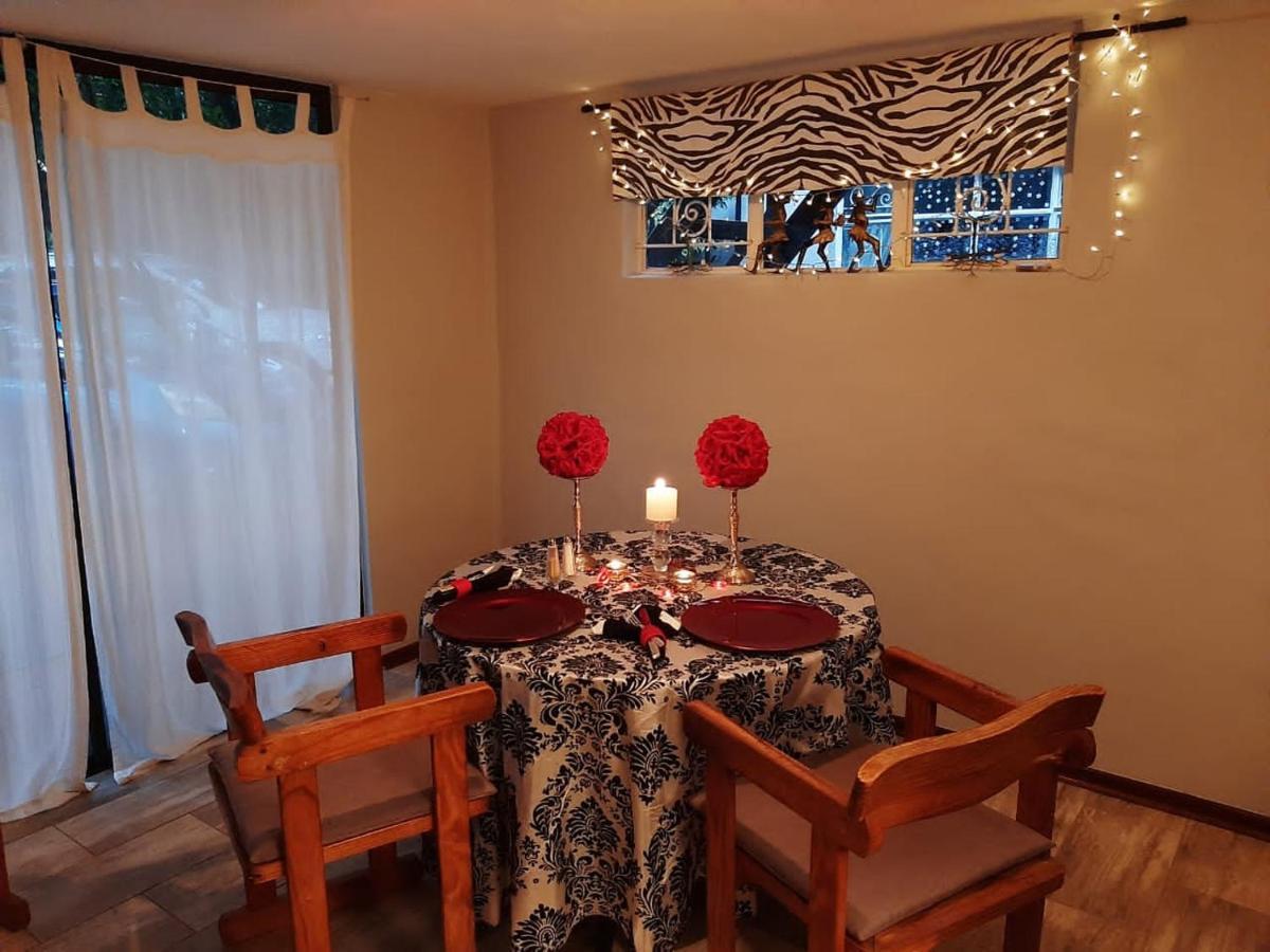 Burnham Road Suite Guest House 불라와요 외부 사진